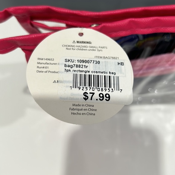 ❄️ Unicorn🦄 cosmetic bag 3 Pk Can be personal bag Use also as stationary pouch - Picture 7 of 7